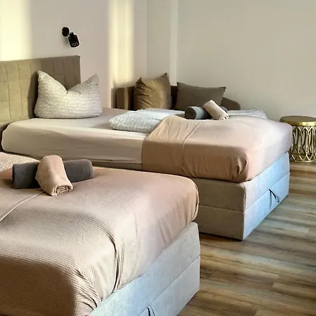 Penzion Gaestehaus Gluecksmoment *